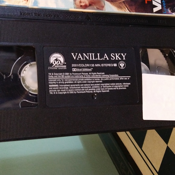 Vanilla Sky 2001 ‧ Thriller/Sci-fi ‧ 2h 16m VHS tape - Picture 4 of 5